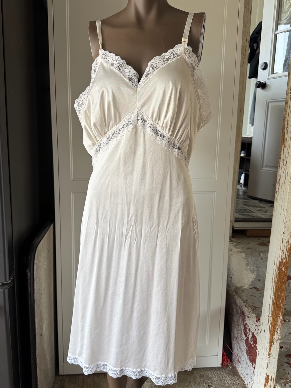 Vintage Camelot Lace Slip Dress Ivory Bridal Wedding Lingerie 38 Romantic